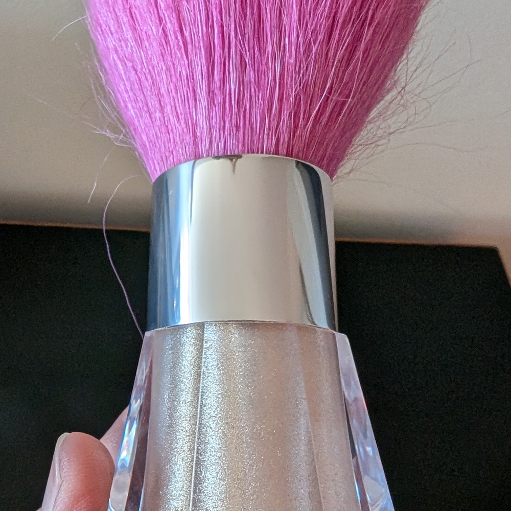 MAC Cosmetics Golden Shimmer Highlighter